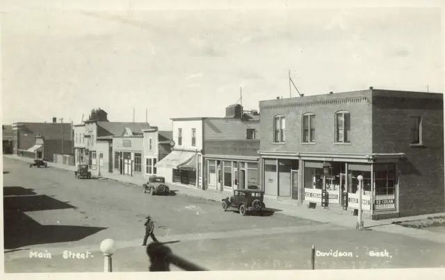 Main Street, Davidson